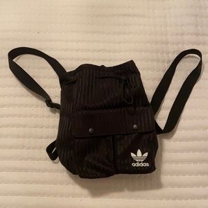 Adidas mini backpack